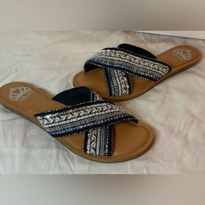 Fergalicious 'Starlit' Navy Beaded Fabric
Casual Slide Sandals Size 7M